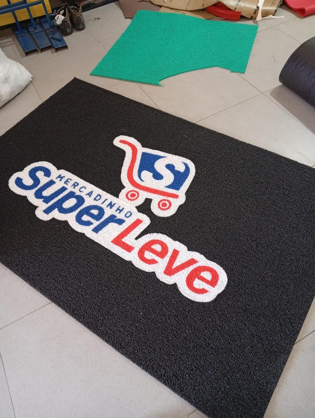 Tapete corporativo escuro